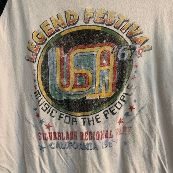 Legend Festival T-Shirt - Picture 2 of 4